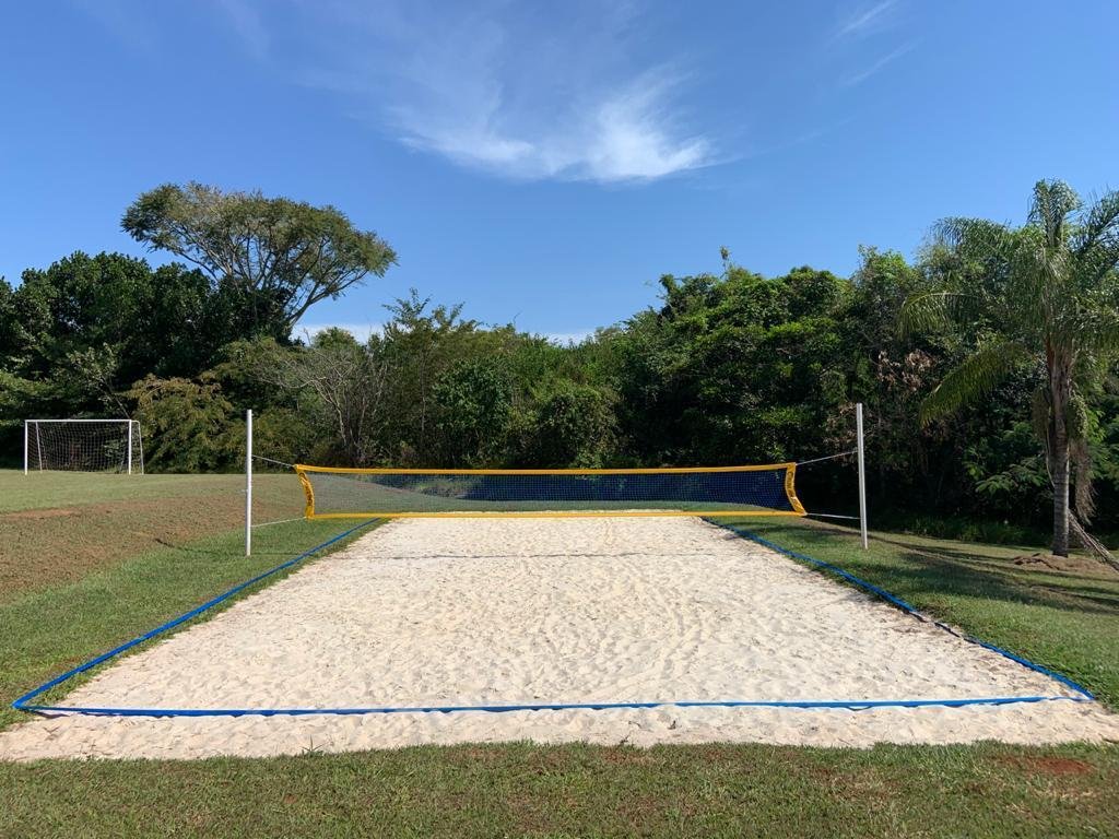 Quadra de areia no Sítio Vale dos Devas