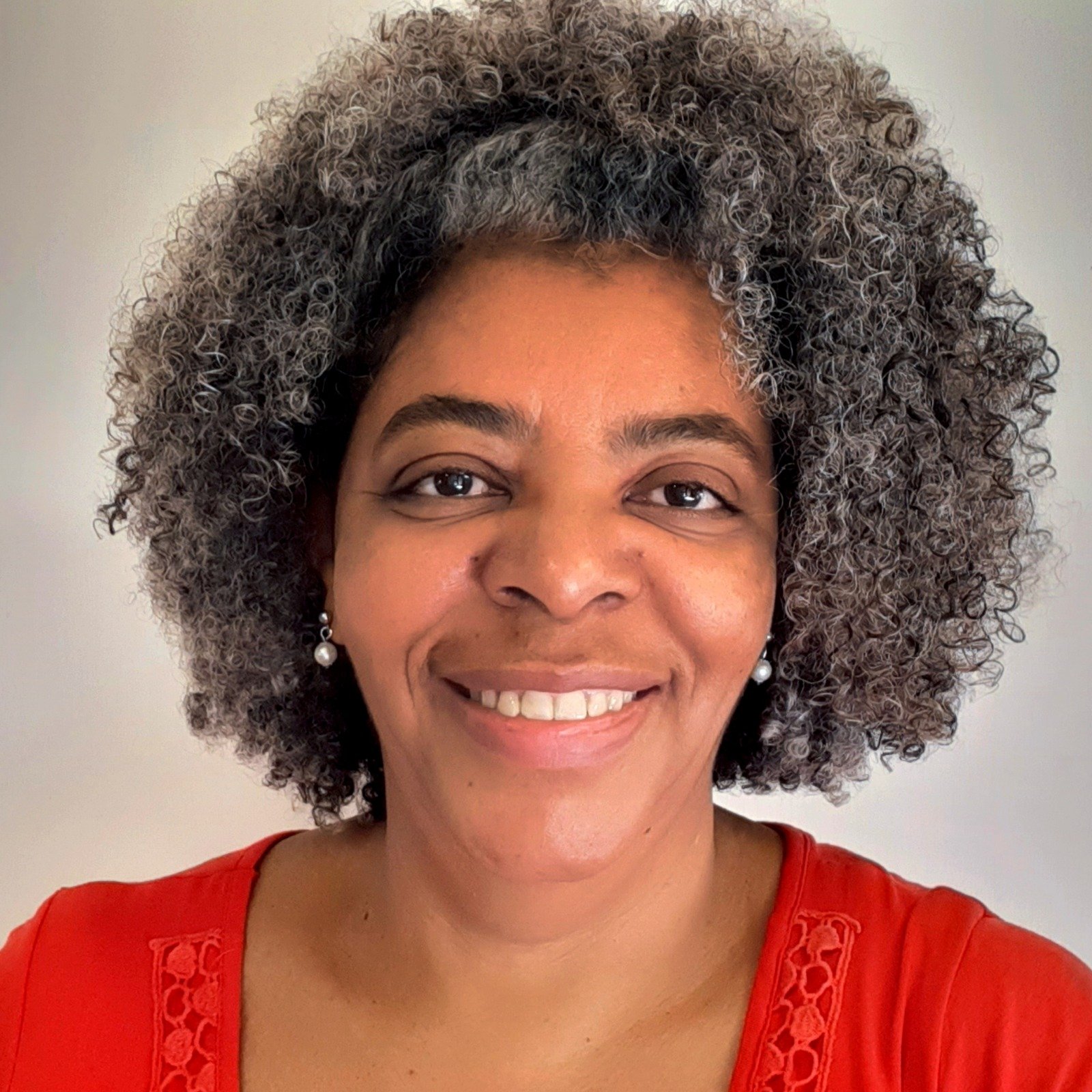 Retrato de Valu Ribeiro